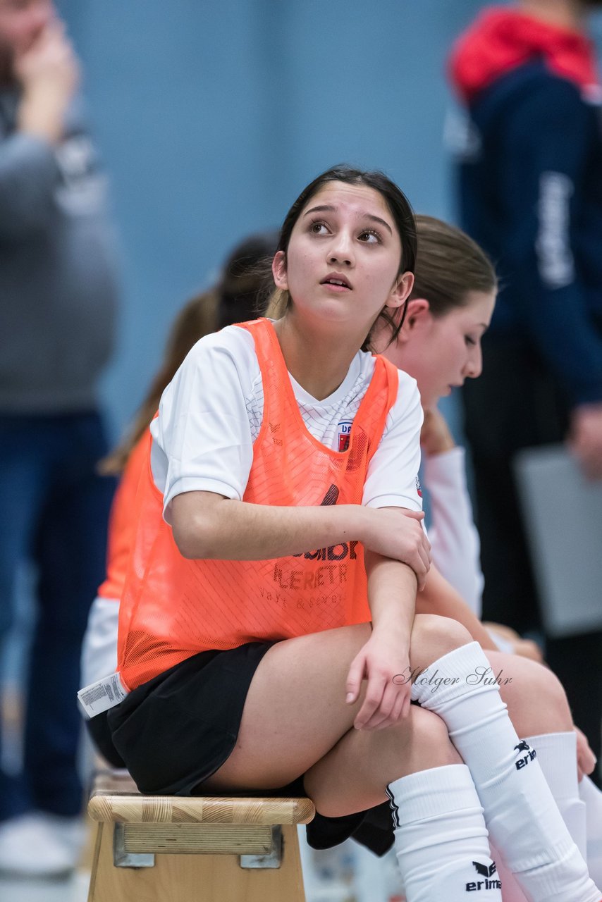 Bild 302 - wCJ Futsalmeisterschaft Runde 1